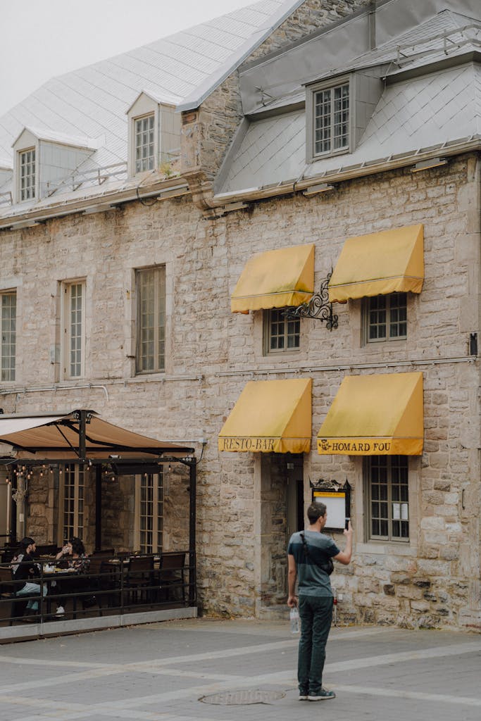 Charming Stone Building in Old Québec City